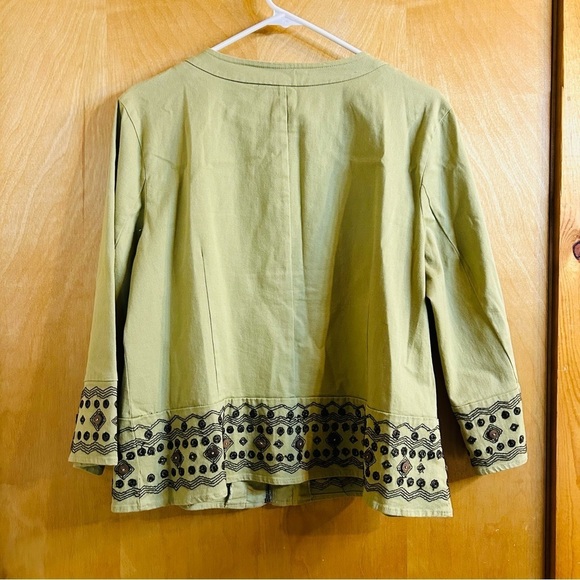 JM Collection Petite Zip-Up Olive green Top with embroidery size 14 petite - Picture 2 of 5